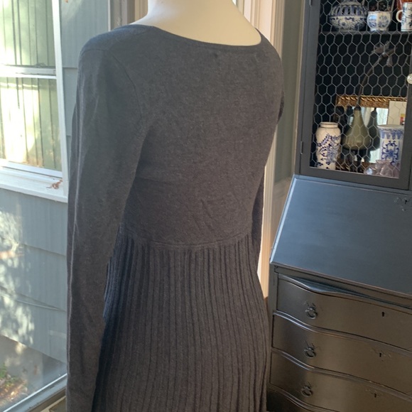 Max Studio Dress long sleeve pleated skirt size small - Picture 5 of 7